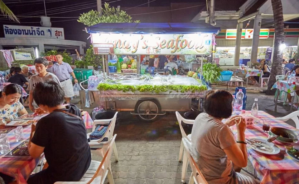 20 ร้านริมทางชลบุรี หากมองข้าม แสดงว่าพลาดของดี